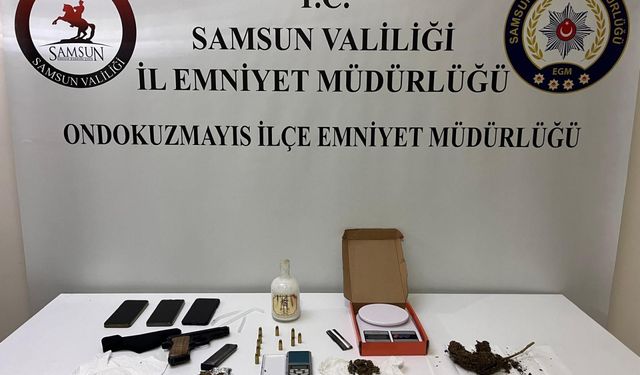 Samsun'da uyuşturucu operasyonunda 2 kişi yakalandı