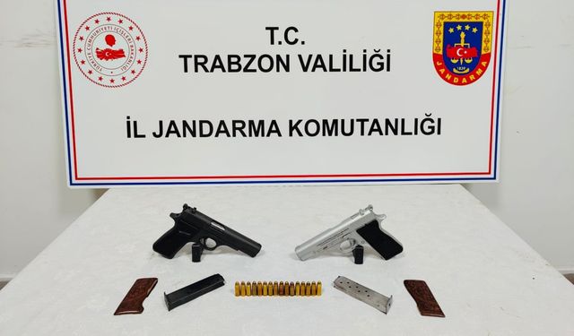 Trabzon'da kaçak silah operasyonunda 2 kişi yakalandı