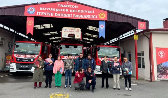 Trabzon Büyükşehir’den özel gereksinimli öğrencilere itfaiye eğitimi