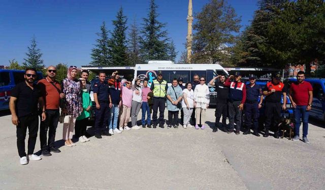 Akyurt İlçe Jandarma Komutanlığı, Engelsiz Yaşam Merkezi öğrencilerini ağırladı