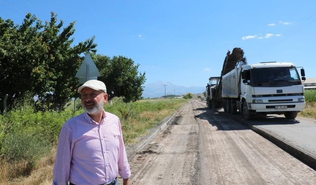 Başkan Çolakbayrakdar: "Hizmetlerimizle geleceğin kırsalını yeniden inşa ediyoruz"