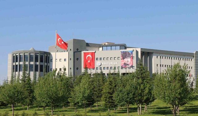 Erciyes Üniversitesi’ne ’Binalarda Enerji Verimliliği Başarı Belgesi’ verildi