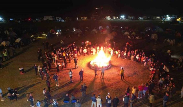 Tomarza’daki festivale yüzlerce doğasever katıldı