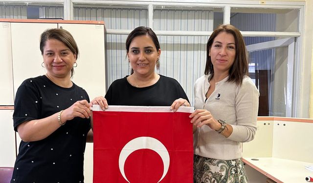 Türk Büro-Sen’den 29 Ekim için anlamlı kampanya! Çorum'da bayraksız ev kalmayacak