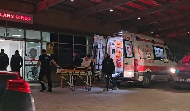 Pazartesi Pazarı'nda korku dolu anlar: 21 yaşındaki genç acımasızca darbedildi