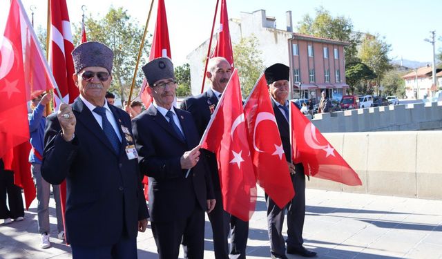 Osmancık'ta Cumhuriyet coşkusu: 101. yılda renkli görüntüler!