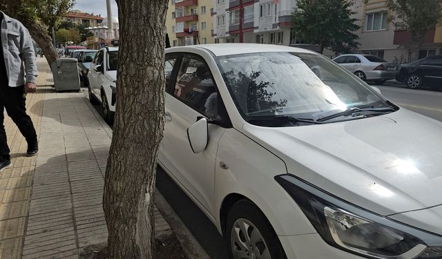 Çorum'da olaylar bitmiyor! Park halindeki 15 aracın aynaları kırıldı