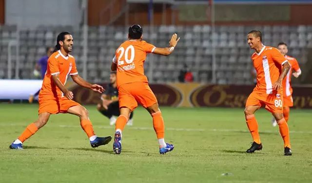 Canlı İstanbulspor Adanaspor izle! Şifresiz İstanbulspor - Adanaspor maç linki