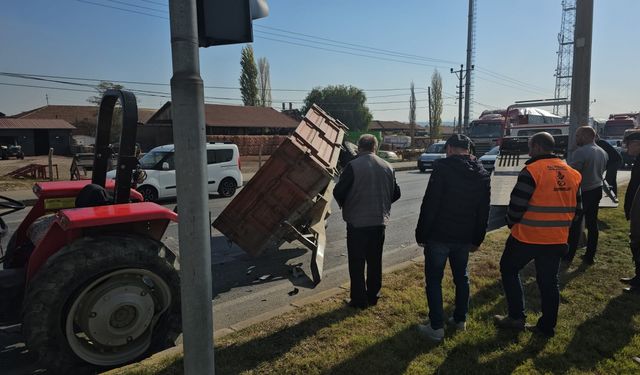 Çorum’da kurtarıcı ile traktörün çarpışması sonucu 1 kişi yaralandı