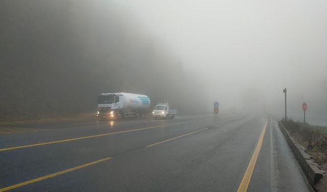 Kocaeli'de ve Bolu Dağı'nda sis etkili oldu