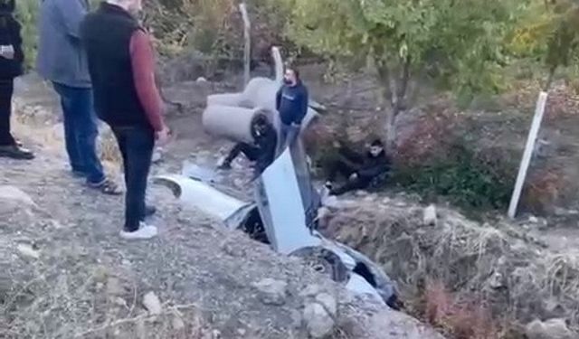 Adıyaman’da otomobil ile kamyonet çarpıştı: 11 yaralı