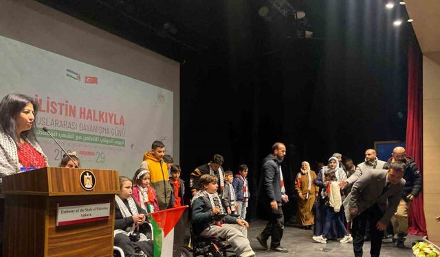 Bakan Işıkhan: "Bu haklı mücadeleyi terörle eşdeğer tutmak kabul edilemez, bu tavrı ve söylemi kınıyoruz"