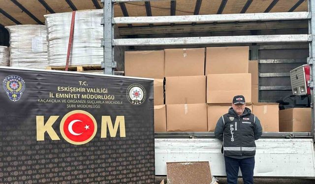 Eskişehir’de 1 milyon 125 bin adet doldurulmuş makaron ele geçirildi