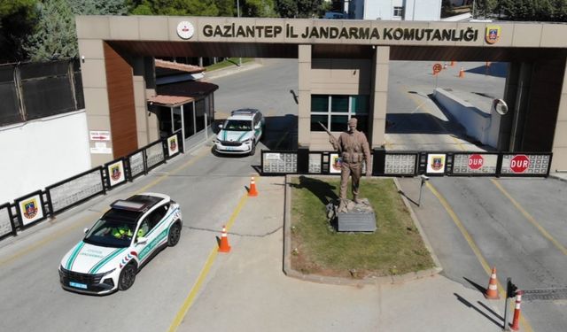 Gaziantep’te 1 milyon liralık dolandırıcılık yapan 5 şahıs tutuklandı