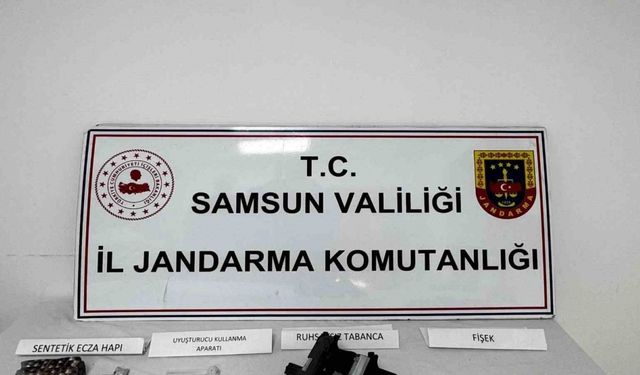 Jandarma ekiplerince silah ve uyuşturucu ele geçirildi