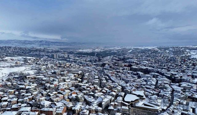 Kastamonu’da mest eden kar manzaraları