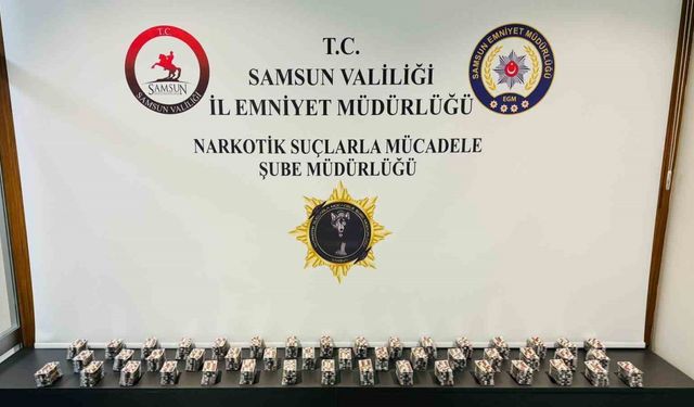 Samsun’da 7 bin 280 sentetik ecza hapı ele geçirildi