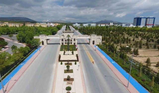 Selçuk Üniversitesi eğitimde kaliteyi YÖKAK akreditasyonuyla taçlandırdı