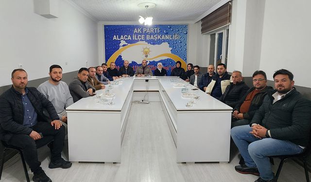 Alaca’da kongre sonrası ilk toplantı: Projeler görüşüldü