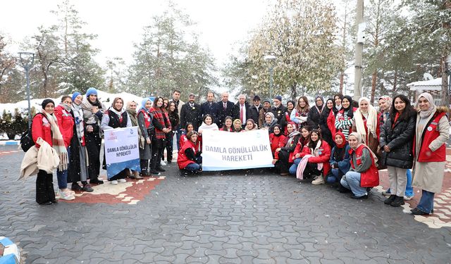 Gönüllü gençler Alaca’da sosyal dayanışma için bir arada