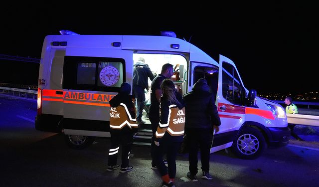 Çorum'dan Ankara'ya hasta sevki yapılan hastayı taşıyan ambulans kaza yaptı! Bir ölü, beş yaralı!