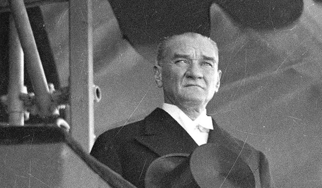 Mustafa Kemal Atatürk'ün izinde: Bir ulusun kurtuluş öyküsü