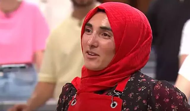 Ayşe Ekiz ekranlara dönüyor! MasterChef’ten elenen Ayşe Ekiz, Zuhal Topal’la Yemekteyiz programına mı katılıyor?