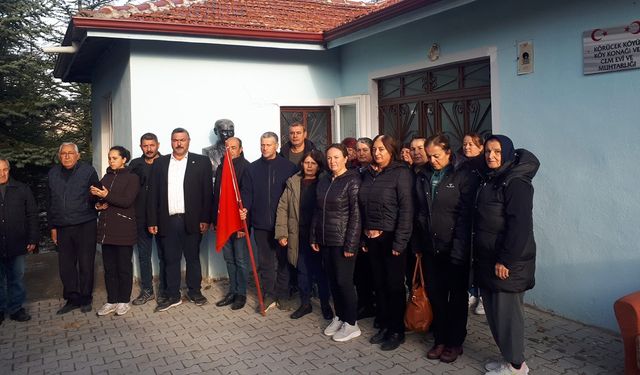 Çorum'un bu köyünde 10 Kasım'da Atatürk'e saygı duruşu