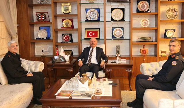 Tuğgeneral Hüsamettin Erol’dan Çorum Valisi Çalgan’a ziyaret