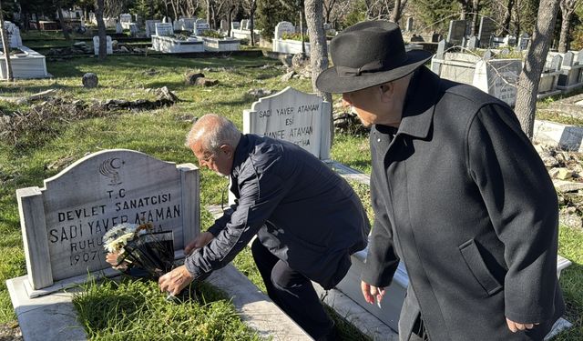 Devlet sanatçısı Sadi Yaver Ataman, mezarı başında anıldı