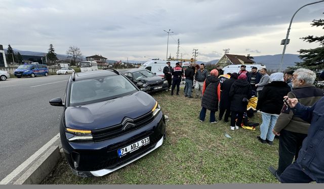 Düzce'de otomobil ile cipin çarpıştığı kazada 2 kişi yaralandı