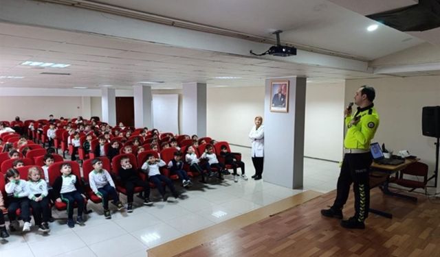 Giresun'da öğrencilere yönelik eğitim faaliyeti düzenlendi