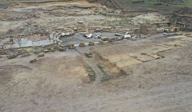 Pompeiopolis Antik Kenti'nde tiyatro ve odeonda yürütülen kazılar tamamlandı