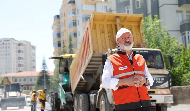 Başkan Çolakbayrakdar: "Asfaltta da tarihi bir rekor kırmanın haklı gururunu yaşıyoruz"