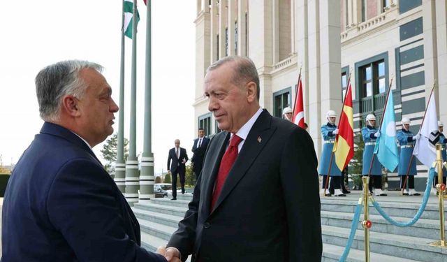 Cumhurbaşkanı Erdoğan, Macaristan Başbakanı Orban ile bir araya geldi