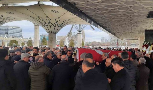 Eski Anayasa Mahkemesi Başkanvekili  Üstün, son yolculuğuna uğurlandı