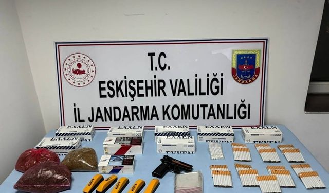 Kaçak sigara satmak için müşteri arayan şüpheli yakalandı