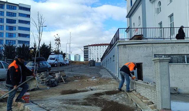 Pursaklar Belediyesinden ibadethanelere yönelik çevre düzenleme çalışmaları