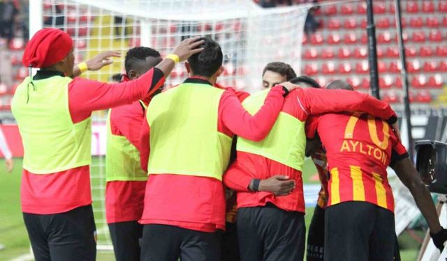 Trendyol Süper Lig: Kayserispor: 2 - Alanyaspor: 0 (Maç sonucu)