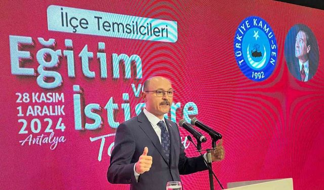 Türk Eğitim-Sen Genel Başkanı Geylan: “Konfederasyon ve sendikalar, maalesef çalışanlar adına değil, adeta işveren adına masaya oturuyor”