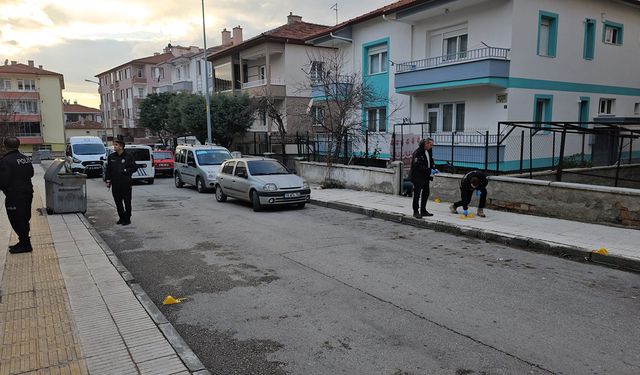 Çorum'da silahlı ve baltalı çatışma: Üç kişi gözaltında!