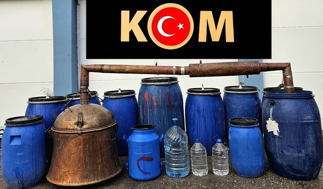 Çorum'da kaçak ve sahte alkol operasyon! Yüzlerce litre içki ele geçirildi