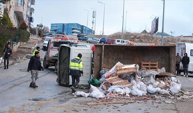 Ankara'da ortalık savaş alanına döndü! Kontrolden çıkan kamyon 11 aracı biçti