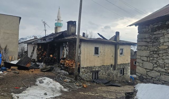 Alucra'da bir evde çıkan yangın söndürüldü