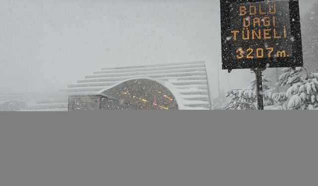 Bolu Dağı'nda kar etkisini artırdı