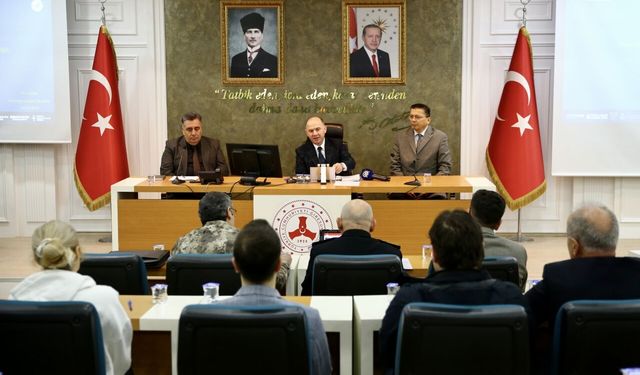 Giresun'da sahipsiz sokak hayvanları için toplantı yapıldı