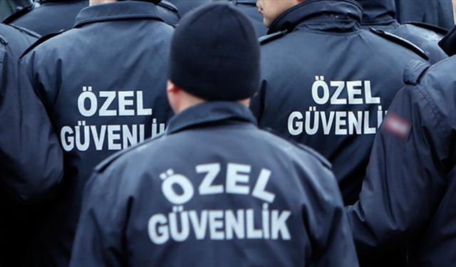 Okul girişlerinde dedektörlü dönem başlıyor: 30 bin güvenlik görevlisi geliyor