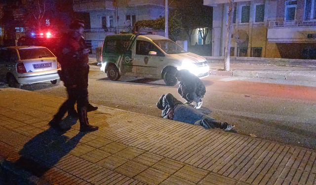 Çorum’da Polis Takibi! Araçtan İnen Şüpheli Tüfekle Yakalandı!