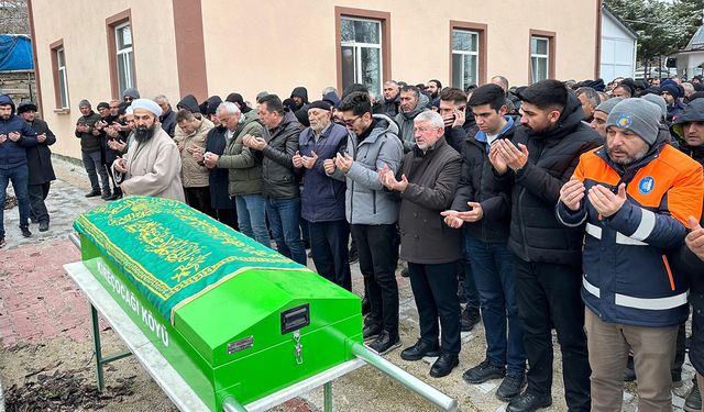 Çorum'da kahvehanedeki saldırıda ölen vatandaş son yolculuğuna uğurlandı