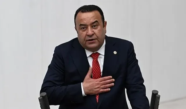 Adnan Beker CHP’den istifa etti